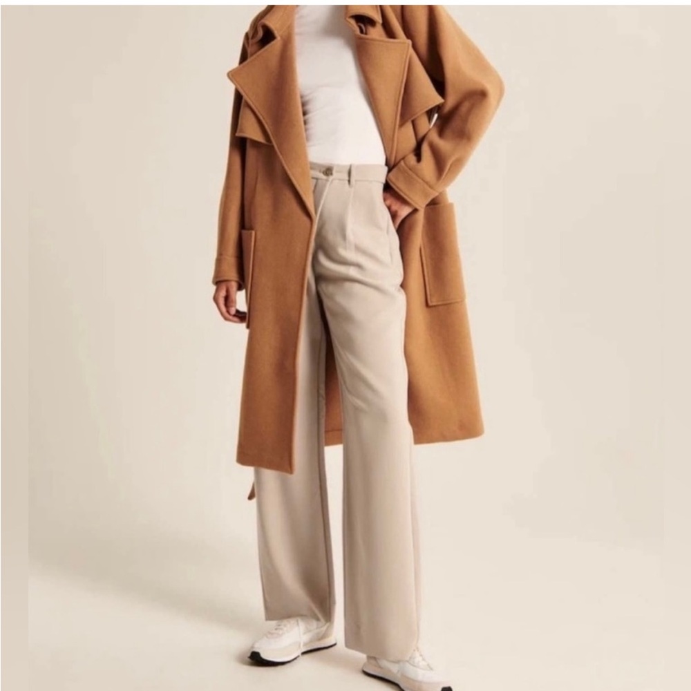 Abercrombie & Fitch Tailored Relaxed Straight Leg Pant High Rise Crossover